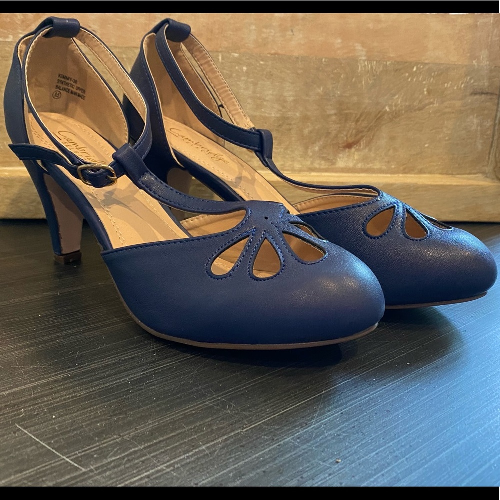 Mary Jane Pumps Heels Cambridge Select Navy